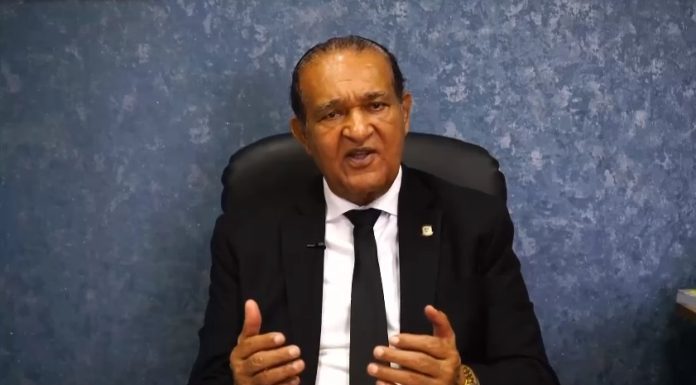 «Pídanle a Dios que yo no llegue a presidente, limpio el país o me limpian a mí», asegura senador Antonio Marte