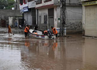 Casi un millón de evacuados en Pakistán por lluvias del monzón que han causado 862 muertes