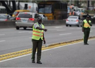 Contrataciones Públicas suspende procedimiento de compra de pitos en DIGESETT por falta de estudios previos