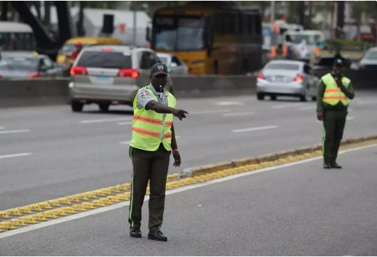 Contrataciones Públicas suspende procedimiento de compra de pitos en DIGESETT por falta de estudios previos