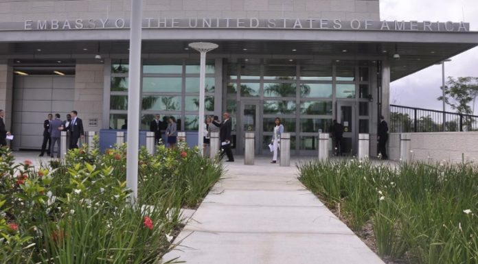Embajada de EEUU en RD exigirá entrevista presencial para todos solicitantes de visa a partir del 1 de octubre