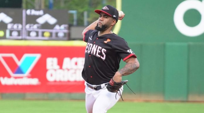 Escogido anuncia a los panameños Araúz y Agrazal como refuerzos