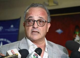 Fernando Caamaño: “Abinader viola la ley en caso Senasa; qué pasó con los US13 millones; hay gente con doble cobertura”viola la ley en caso Senasa;