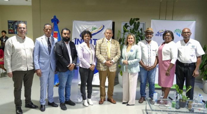 INFOTEP promueve desarrollo sostenible en conversatorio sobre manejo de residuos sólidos