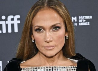 Jennifer López dice se frustró muchas veces, pero eligió no quedarse enojada