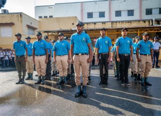 Jóvenes del barrio Capotillo inician entrenamiento del Servicio Militar Voluntario del MIDE