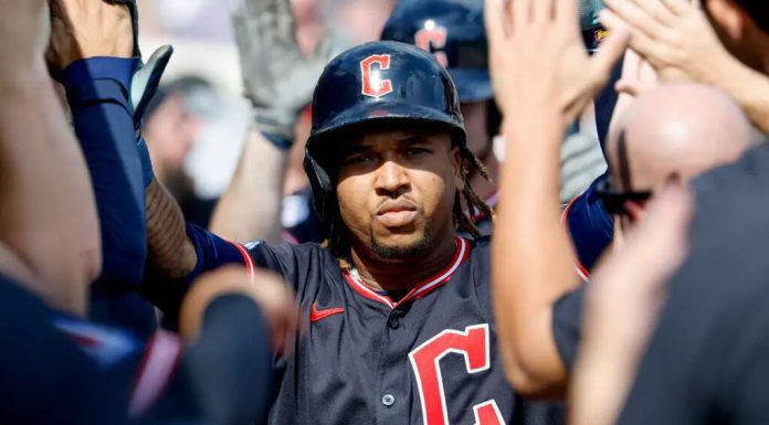 José Ramírez lidera barrida de Guardianes sobre Tigres y pone la División Central al rojo vivo