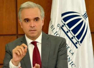 Ministro de Educación ordena investigar video sexual explícito en una escuela pública; advierte graves consecuencias