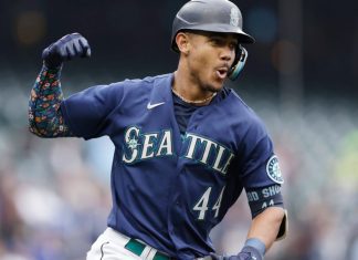 Marineros arrasan con 4 jonrones y retoman el liderato del Oeste de la Liga Americana