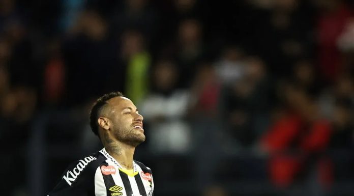 Neymar vuelve a lesionarse en el muslo derecho y se pierde el clásico ante São Paulo