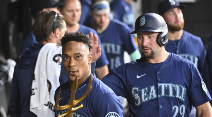 Polanco y Rodríguez apoyan dominante salida de Castillo con Marineros