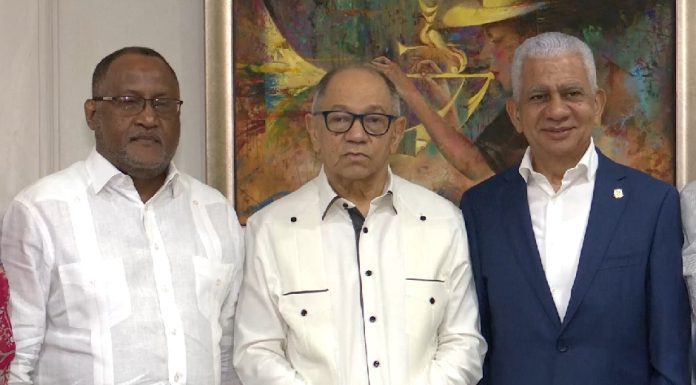 Centrales Sindicales cancelan vigilia frente al Congreso por Cesantía