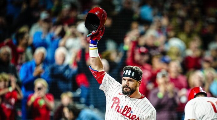 Schwarber llega a 50 jonrones con los Filis