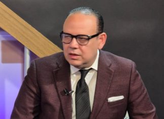 Colegio de Abogados retira documento que avala permiso laboral de Donni Santana