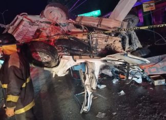 Tres adolescentes mueren y cinco adultos resultan heridos en accidente de tránsito en Santiago