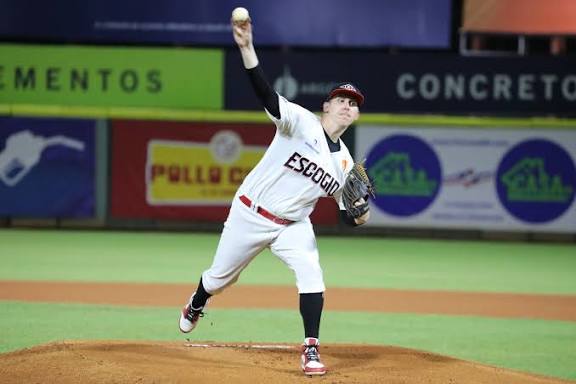 Tigres del Licey anuncian la contratación del lanzador Cameron Gann como refuerzo para la temporada 2025-26