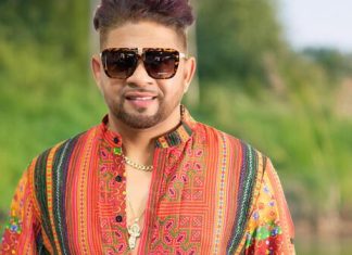 Video| Elvis La Voz consolida su carrera con el éxito viral de “La Botella”