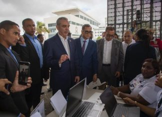 Presidente Abinader lanza programa “RD-Trabaja” con más de 7,000 vacantes disponibles de empleos formales