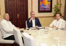 Presidente Abinader encabeza reunión virtual con 15 gobernadoras para pasar balance tras el paso del huracán Melissa