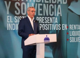 Presidente Abinader destaca estabilidad del sistema financiero nacional con activos superiores a los RD$4 billones y crecimiento ininterrumpido de 85.6%