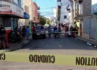 Policía identifica autores de tiroteo que dejó dos muertos y varios heridos durante teteo en Santiago