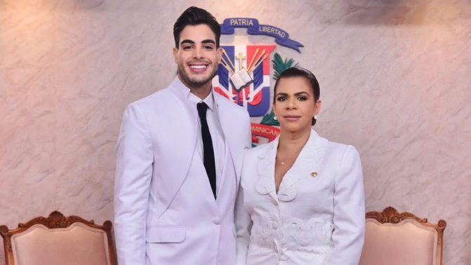 «Mami, solo me importa que tú estés bien y nada más», le escribe diputado peledeista Bray Vargas a su madre luego de escándalo con trabajador sexual en Nueva York