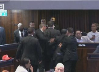 Interrumpen a gritos el discurso durante la cumbre por la paz en Egipto