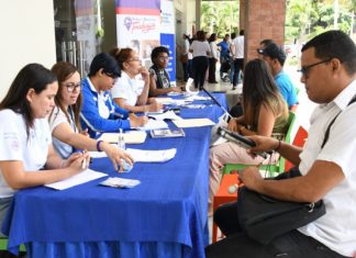 Ministerio de Trabajo realiza jornada de empleos para jóvenes; hay siete mil plazas vacantes