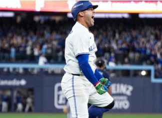 Jonrón decisivo de Springer impulsa a los Blue Jays a la Serie Mundial por primera vez desde 1993
