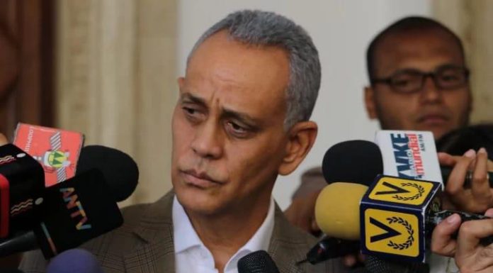 Fuerza del Pueblo suspensión de programa arancelario con Haití; advierte que es un golpe estructural que presiona a República Dominicana