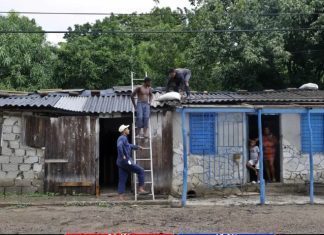 Huracán Melissa se debilita sobre Cuba, pero sigue siendo un peligroso ciclón