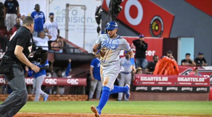 Gustavo Núñez y Cristhian Adames conducen triunfo del Licey sobre Gigantes
