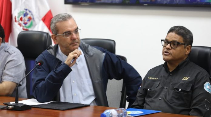 Lo último | Gobierno suspende docencia en provincias en alerta roja y declara no laborable desde la 1:00 p.m. por Tormenta Melissa