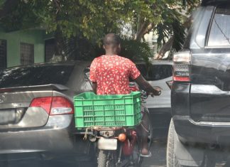 Restaurantes en provincias en alerta roja solo podrán operar por delivery