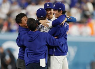 Una noche sin fin en Los Ángeles: 11 cifras impresionantes del juego más largo de una Serie Mundial