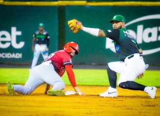 Estrellas Orientales mantienen el invicto con triunfo sobre los Leones del Escogido