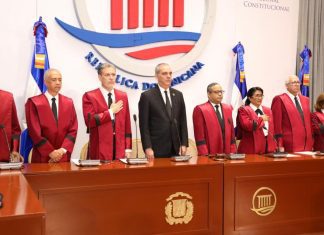 Presidente Abinader asiste a audiencia solemne por 181 aniversario de la Constitución dominicana