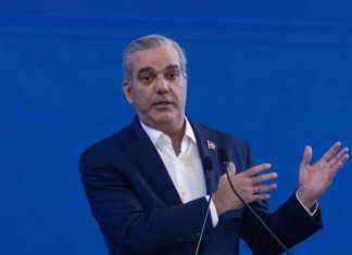 Abinader confirma que aún no se reanudan los vuelos comerciales con Venezuela
