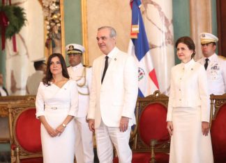 Presidente Abinader recibe siete nuevos embajadores y fortalece relaciones internacionales