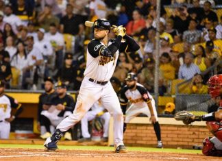 Águilas Cibaeñas y vencen a Leones del Escogido en Santiago