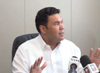 Senador Cholitín admite que David Collado lidera encuestas internas del PRM, aunque respalda a Yayo