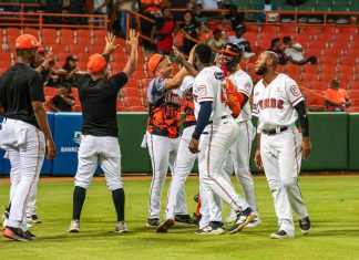 Con jonrones Noel y Jiménez impulsan triunfo de los Toros sobre los Leones
