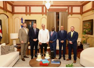 Misión de alto nivel de la DEA felicita al presidente Luis Abinader por su apoyo a la lucha contra narcotráfico internacional