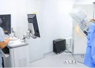 Ministerio de Salud de Perú quintuplica mamografías para detección de cáncer de mama en 2025