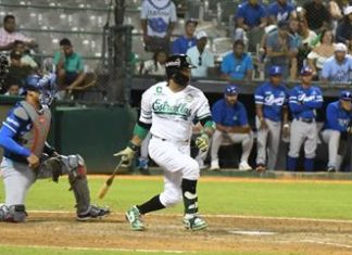 Robinson Canó deja en el terreno al Licey; Tigres extienden a cinco su racha de derrotas
