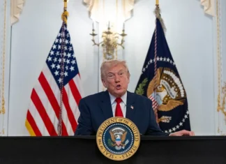 Trump anuncia operaciones militares terrestre en Venezuela para detener los «narcotraficantes»