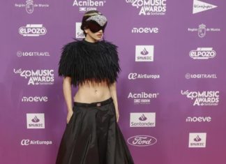 Doce de las 15 canciones del nuevo disco de Rosalía están en el Top 50 Global de Spotify