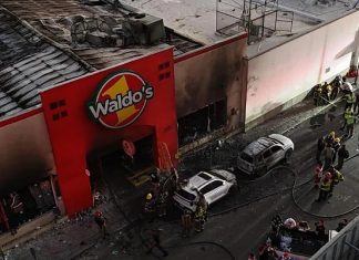 Al menos 23 fallecidos tras explosión en una tienda del norte de México