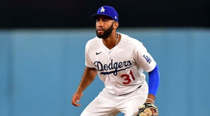Amed Rosario firma contrato de un año con los Yankees