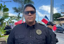 Reportaje- Ciudadanos acuden en masa al palacio de justicia a pedir sanciones ejemplares caso corrupción Senasa